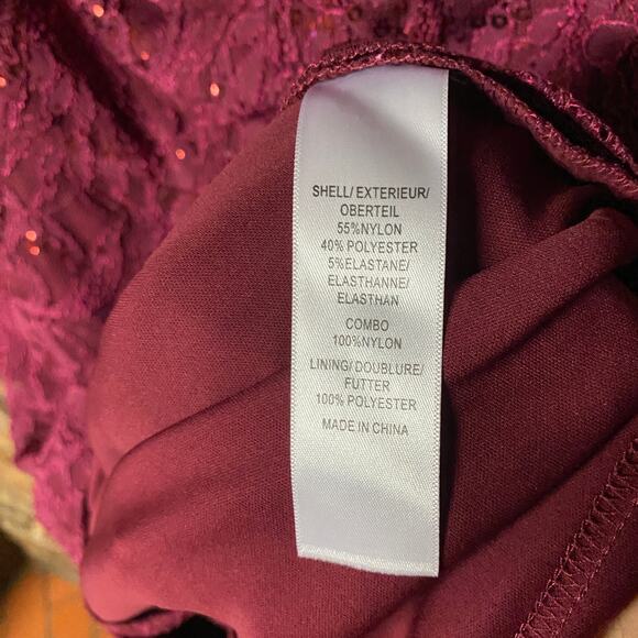 Hailey Logan Adrianna Papell Burgundy Lace Sequined Mini Dress Women's Medium - Picture 5 of 7